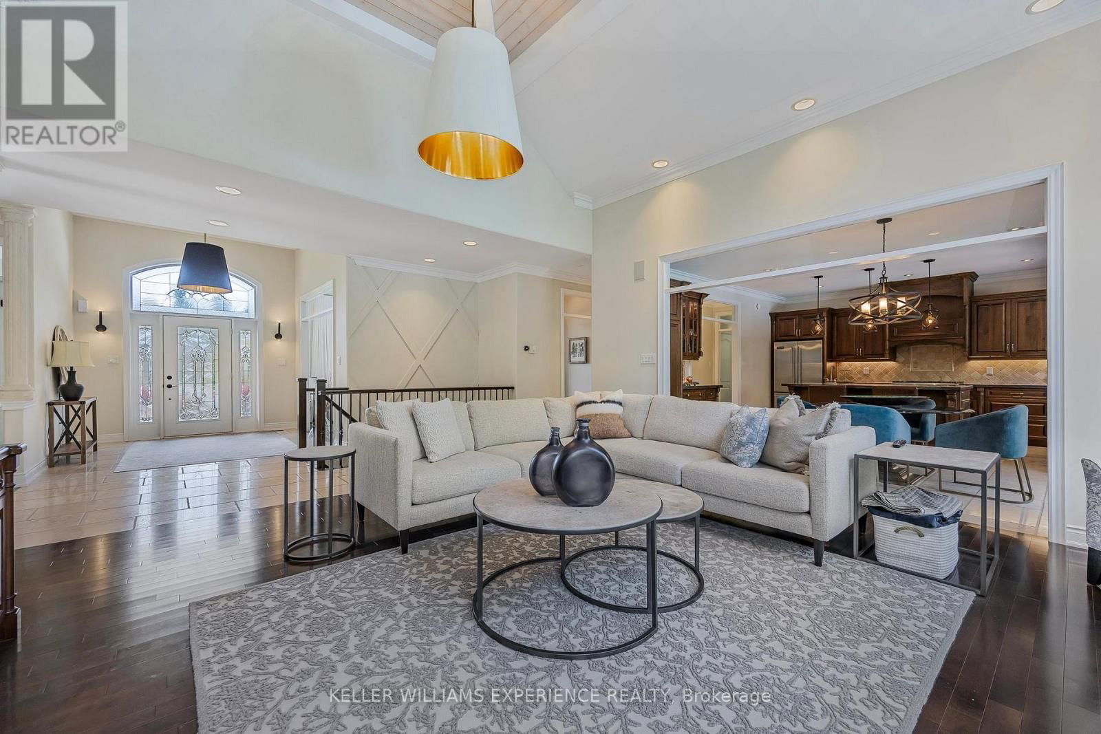 1795 INNISBROOK STREET Image 10