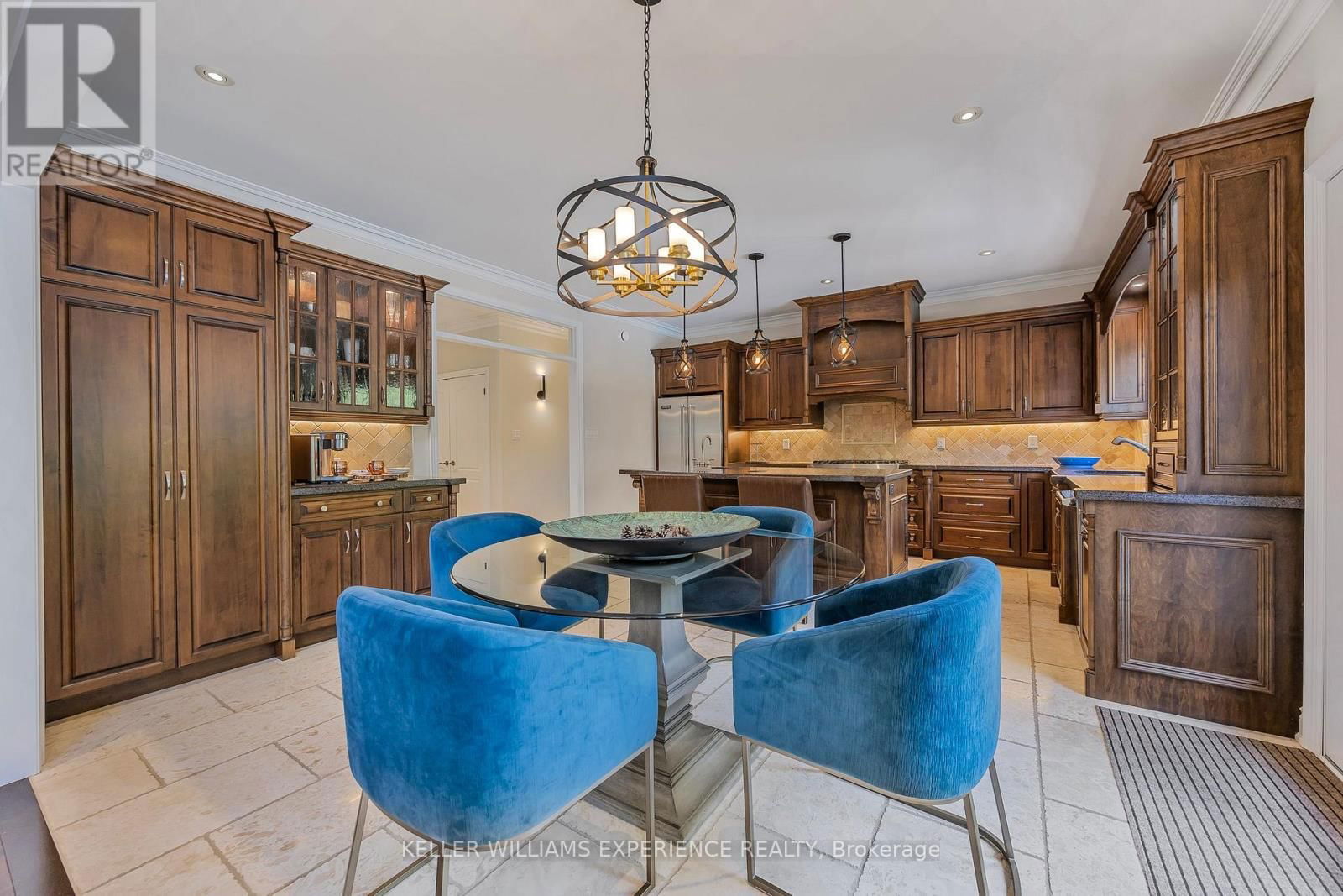 1795 INNISBROOK STREET Image 12