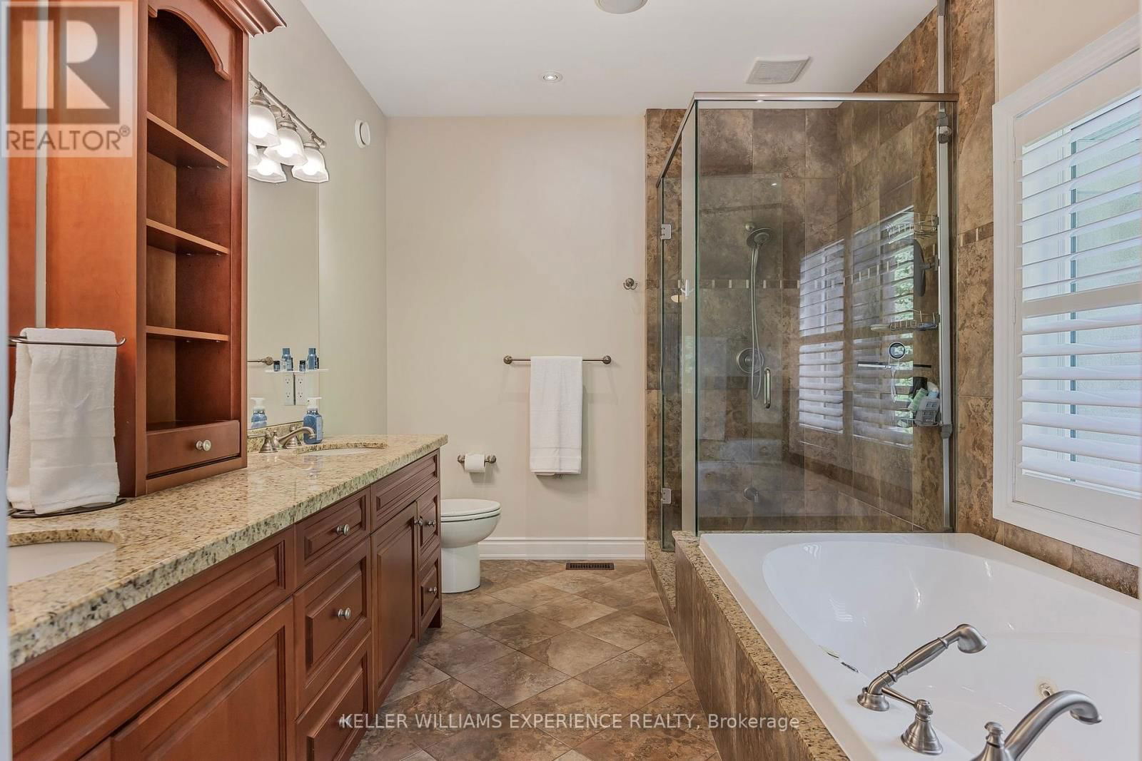 1795 INNISBROOK STREET Image 18