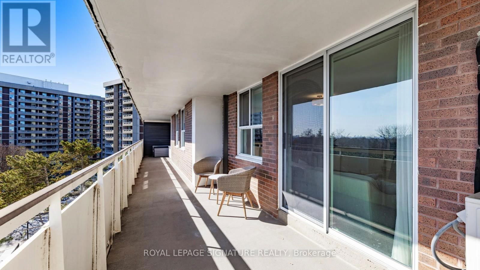 508 - 80 INVERLOCHY BOULEVARD Image 31