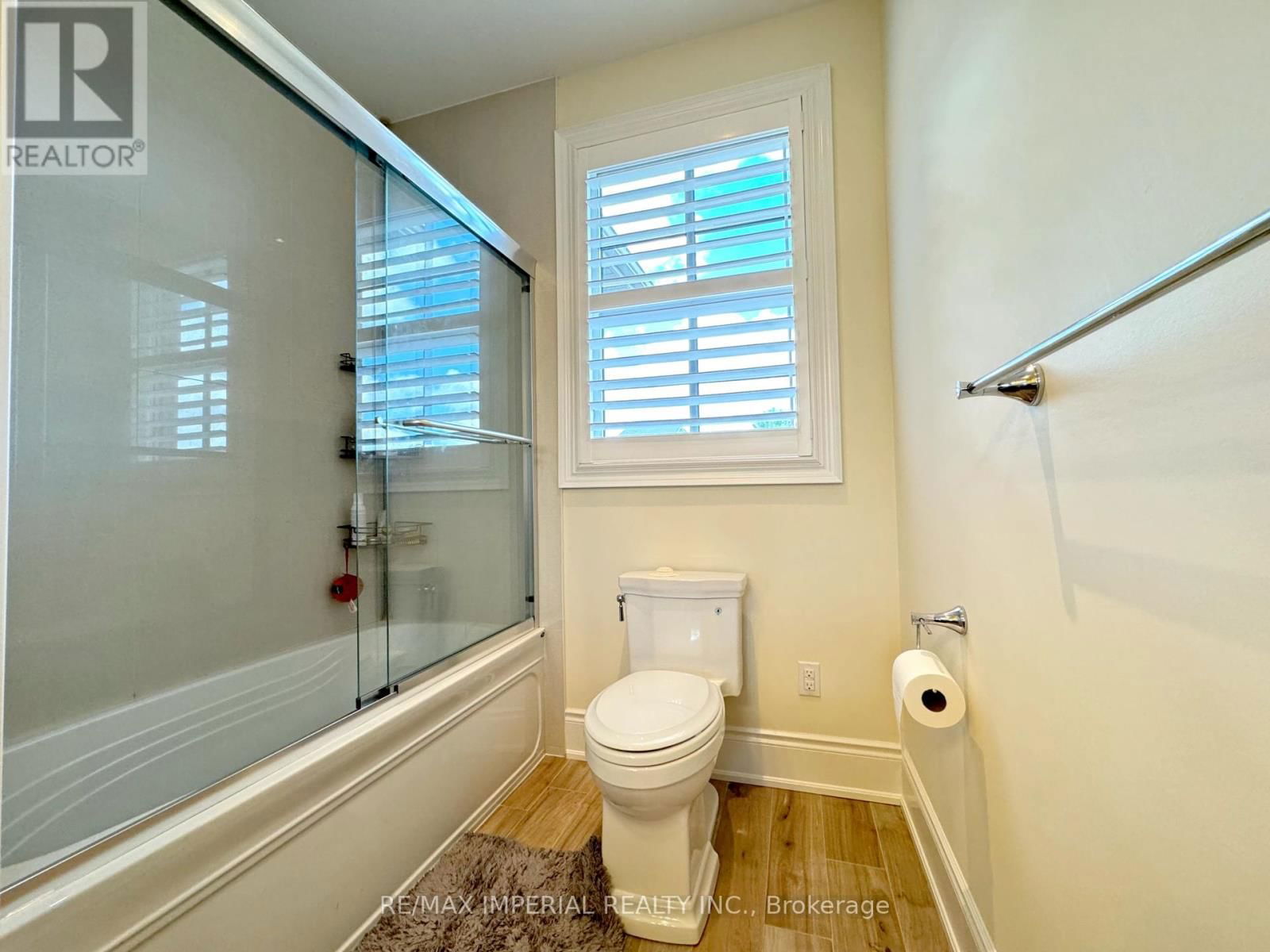 190 ANGUS GLEN BOULEVARD Image 28