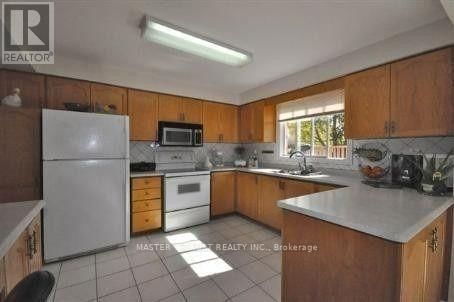 333 SAVAGE ROAD Image 3