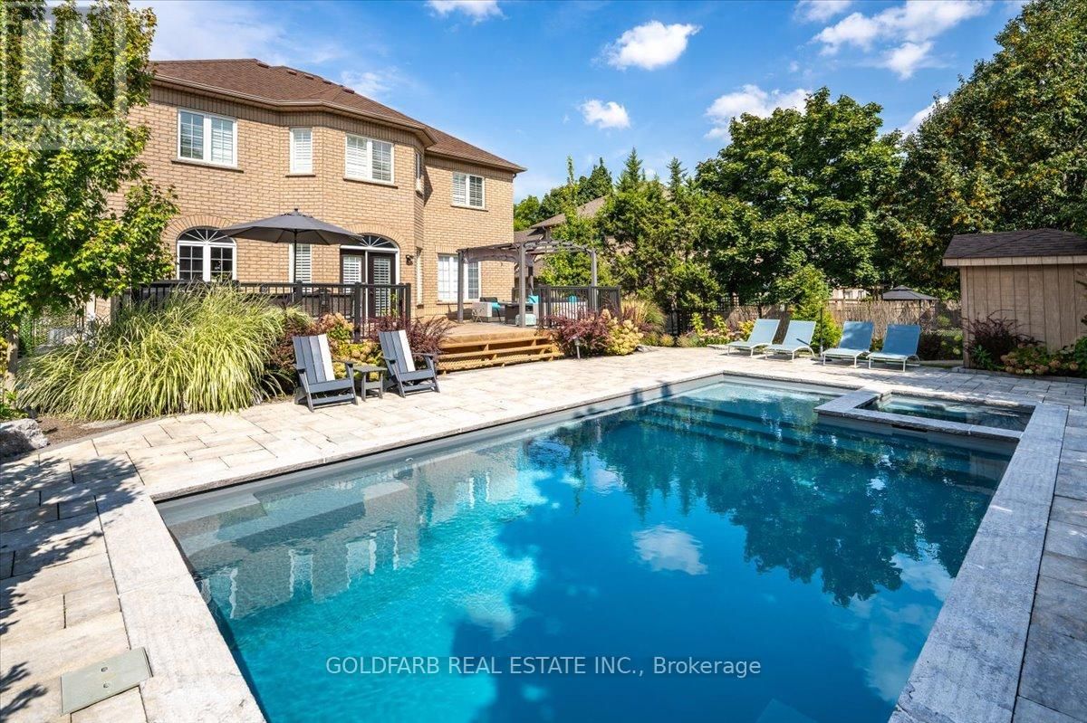 215 THOMSON CREEK BOULEVARD Image 1