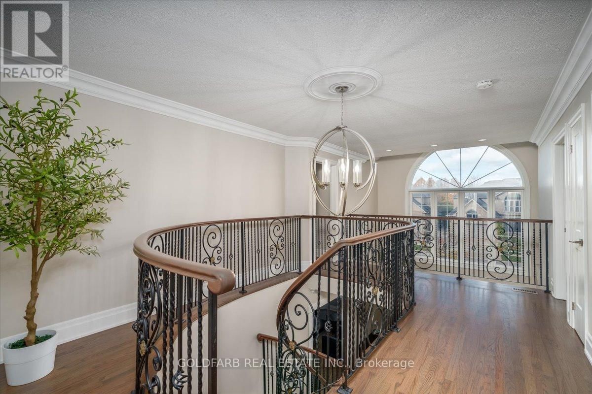 215 THOMSON CREEK BOULEVARD Image 17