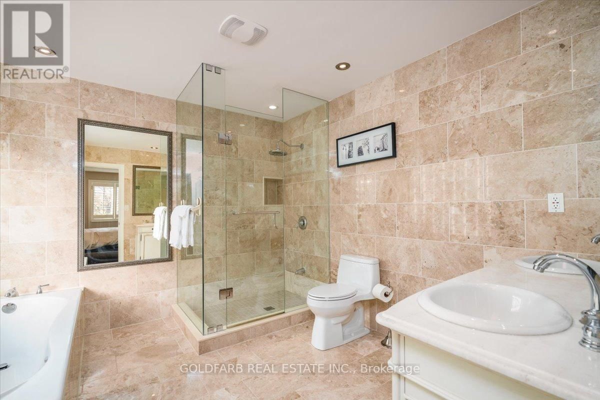 215 THOMSON CREEK BOULEVARD Image 20