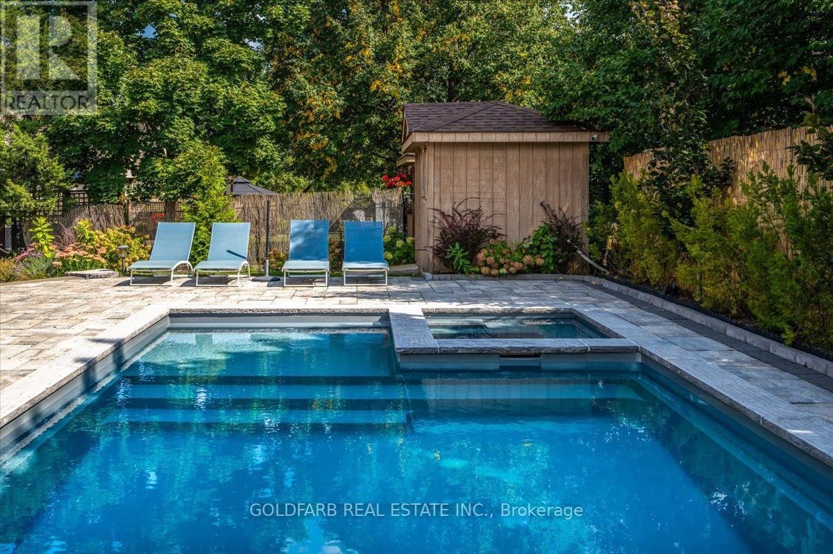 215 THOMSON CREEK BOULEVARD Image 33