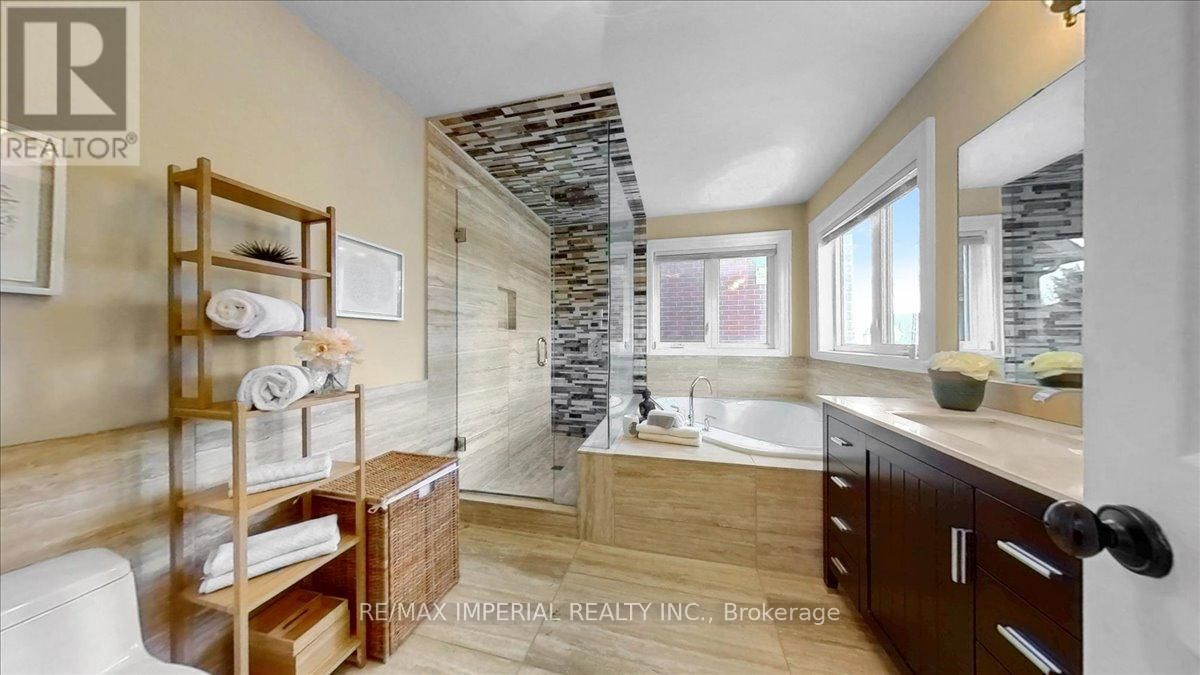 20 ANGUS GLEN BOULEVARD Image 27