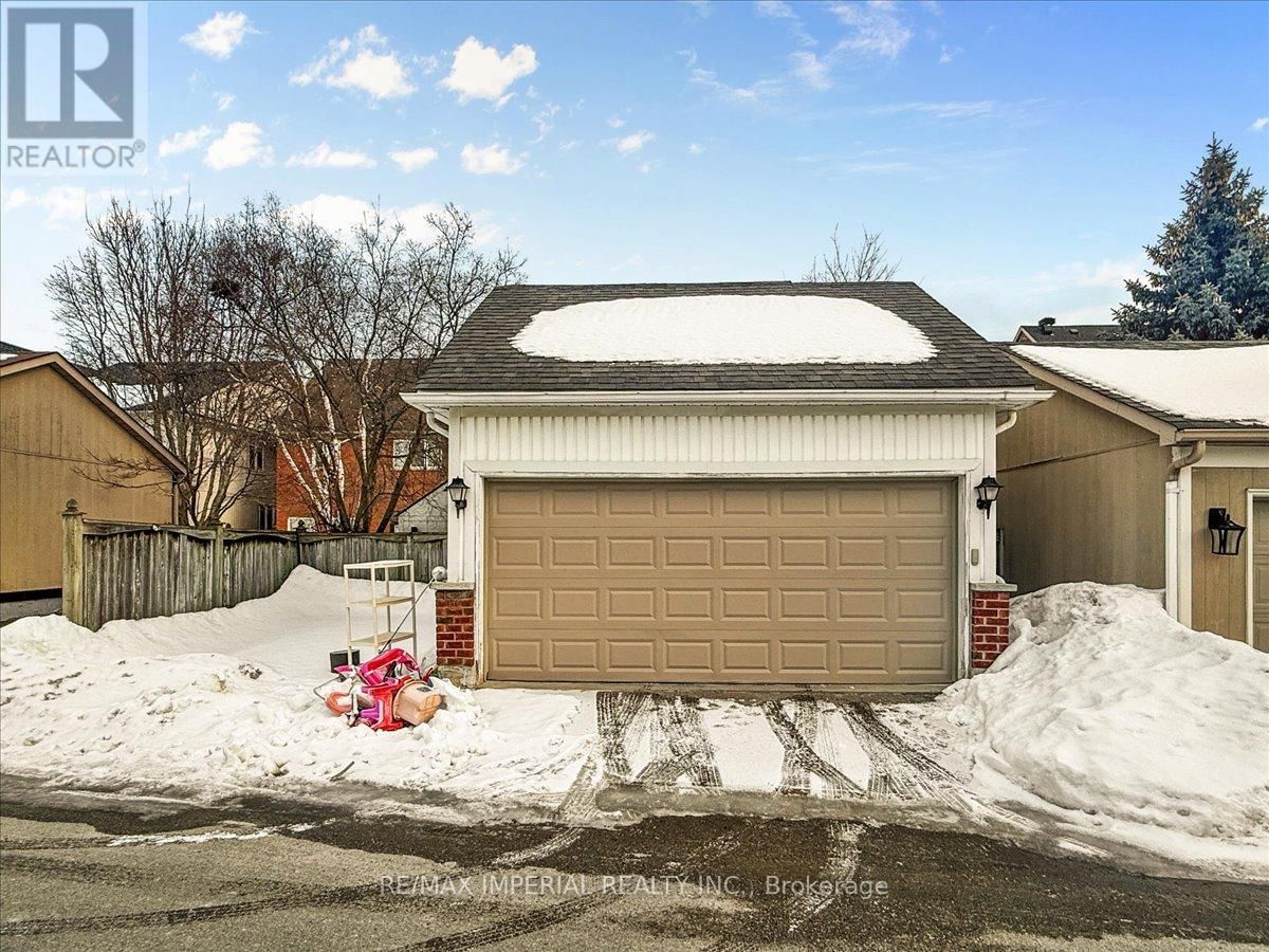 20 ANGUS GLEN BOULEVARD Image 41