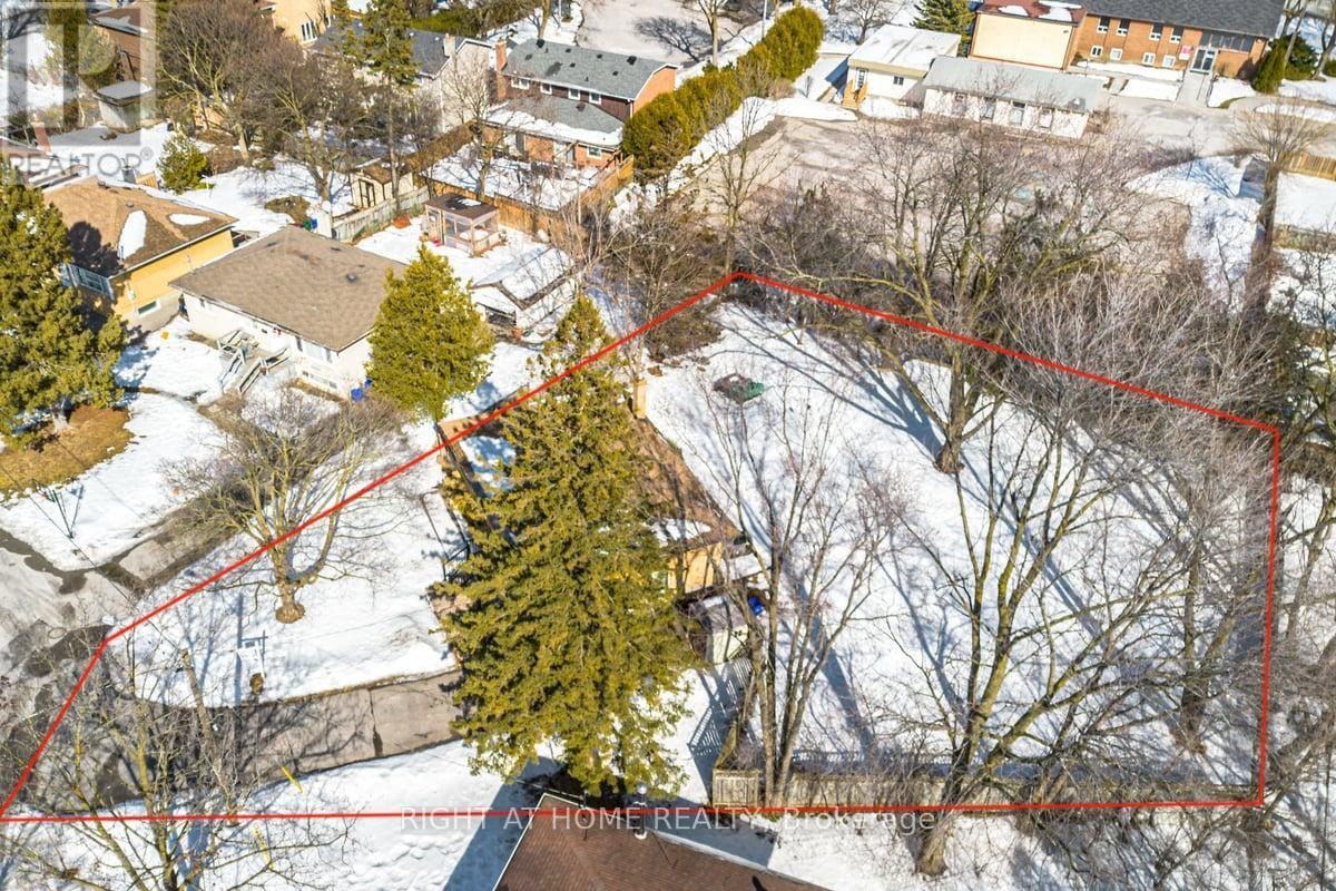 436 BONITA CRESCENT WEST Image 21