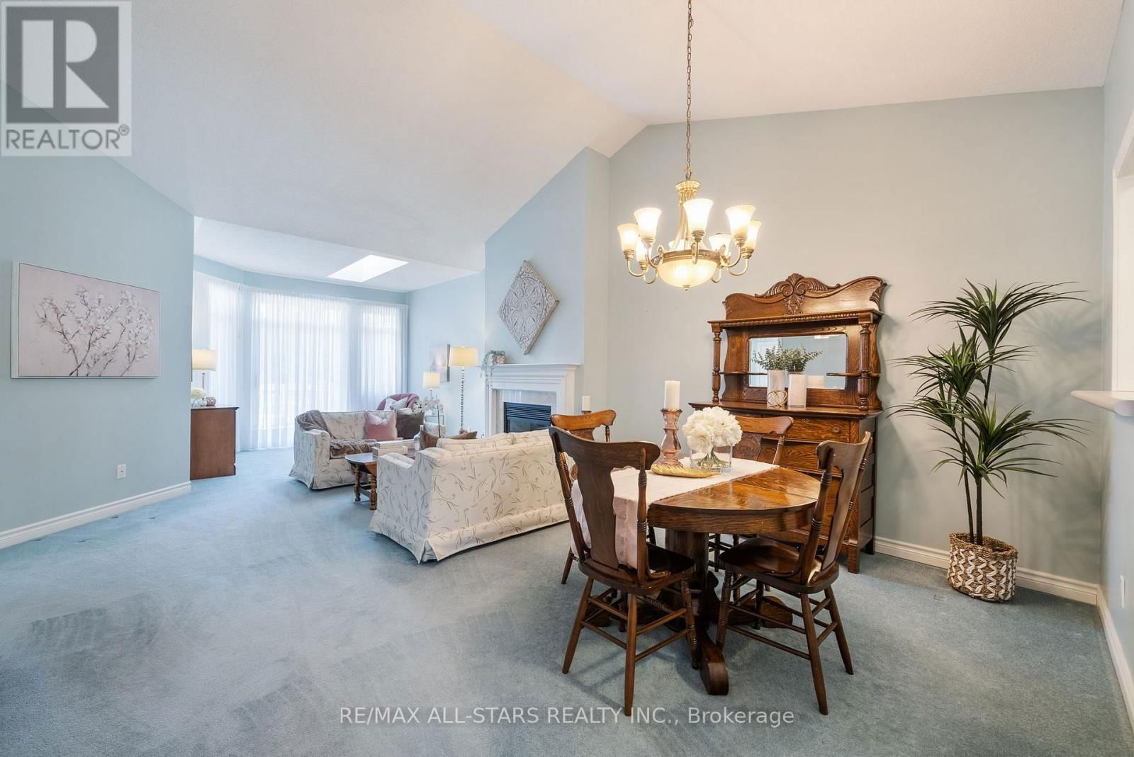 19 CHRISTINA FALLS WAY Image 3