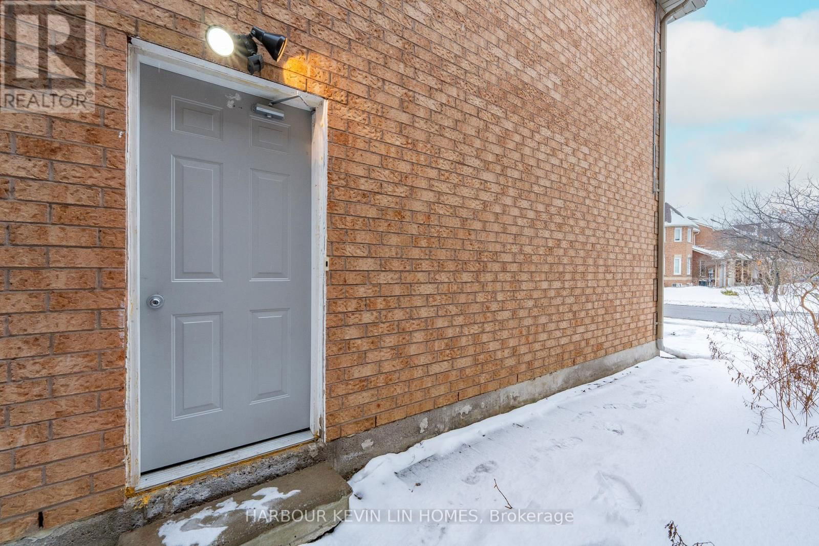 67 SUNRIDGE STREET Image 13