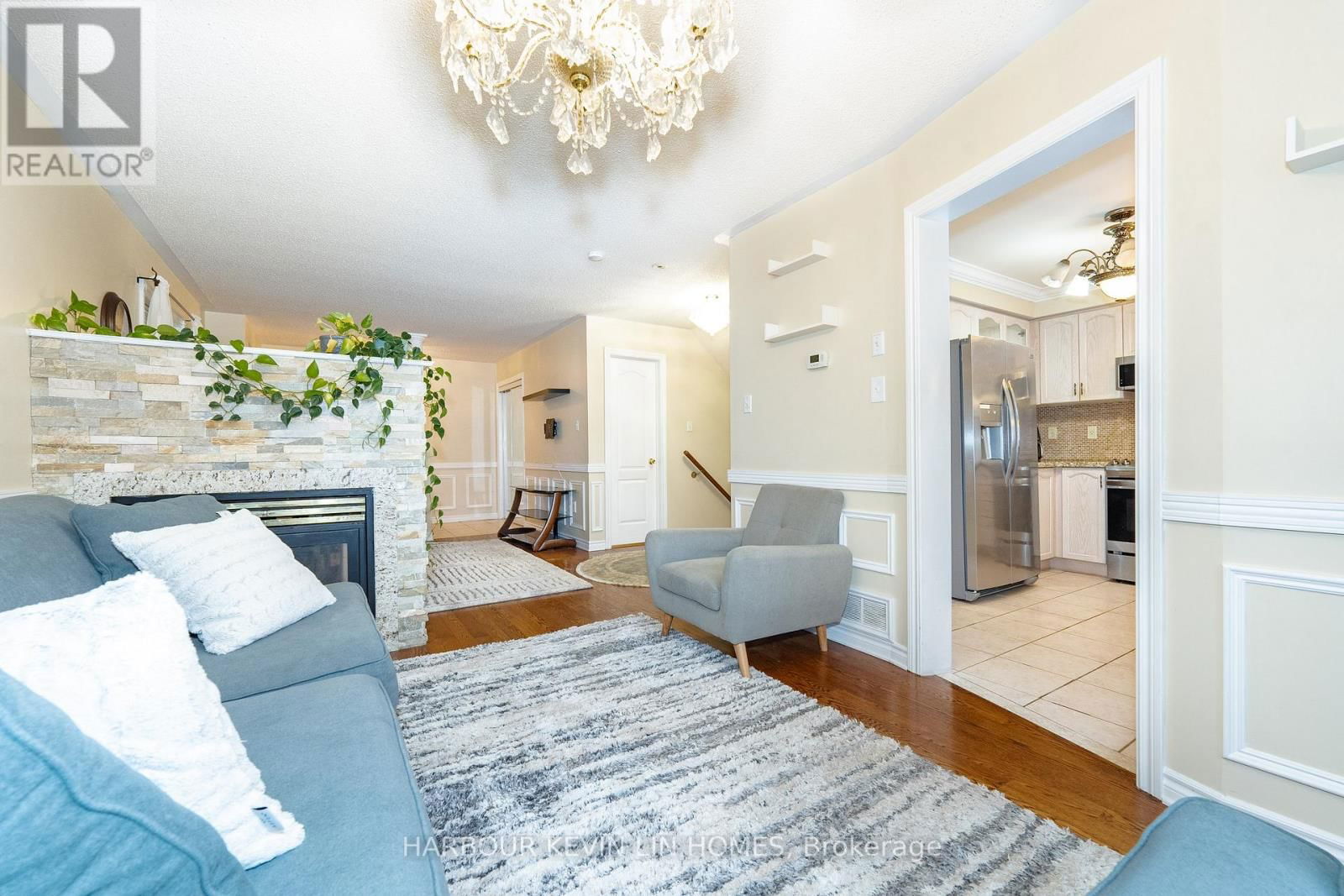 67 SUNRIDGE STREET Image 3