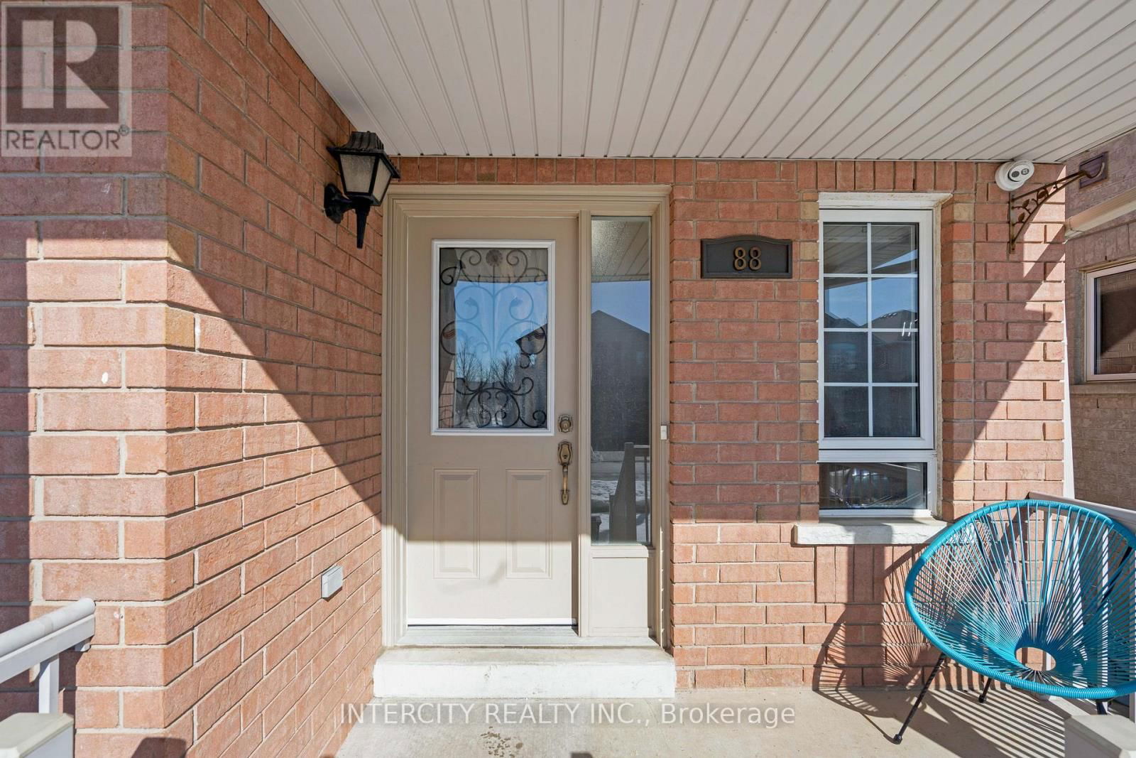 88 CANYON GATE CRESCENT Image 6