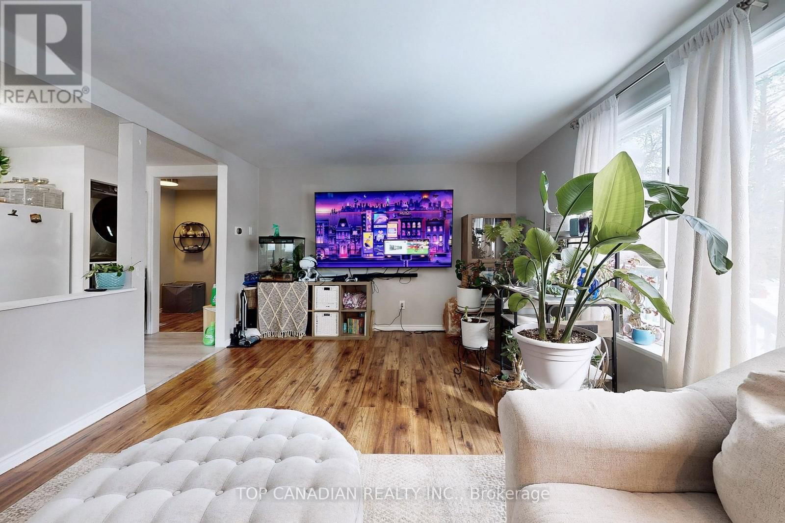 772 HAPPY VALE DRIVE Image 1