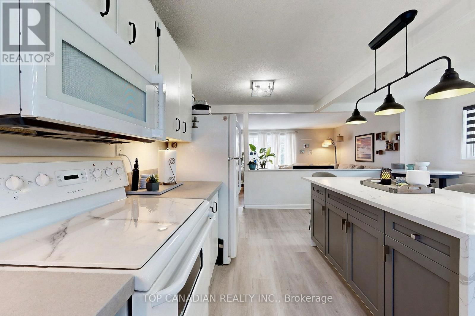 772 HAPPY VALE DRIVE Image 12