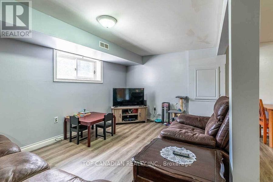772 HAPPY VALE DRIVE Image 22