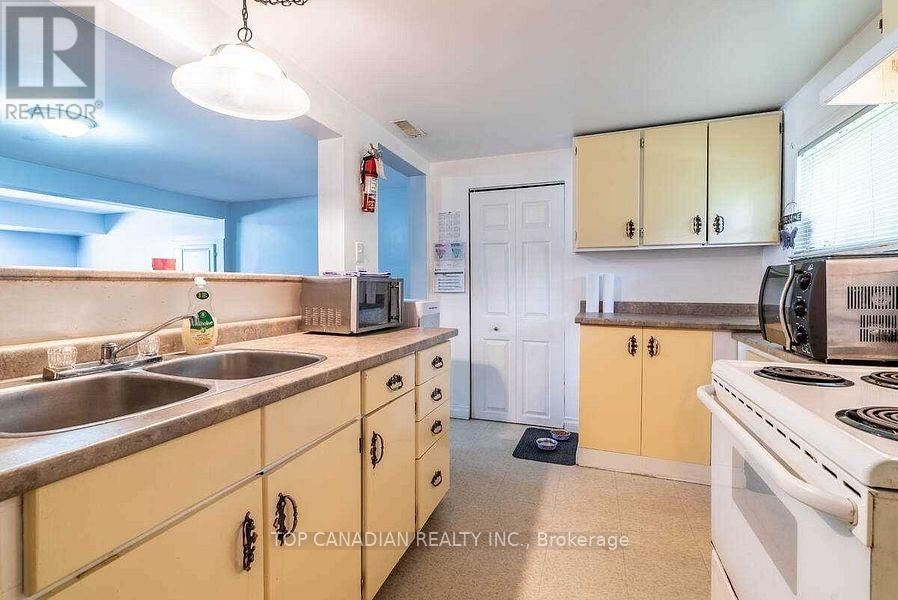 772 HAPPY VALE DRIVE Image 25