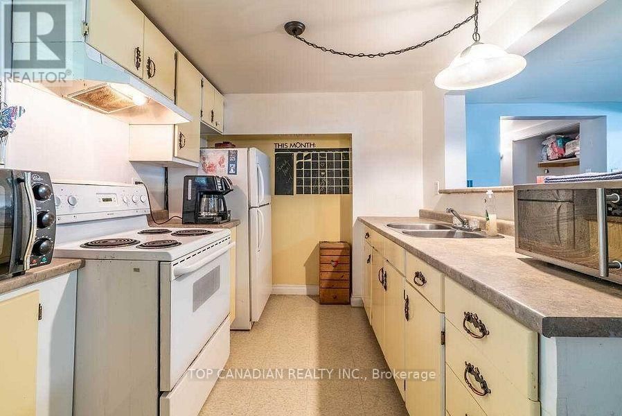 772 HAPPY VALE DRIVE Image 27