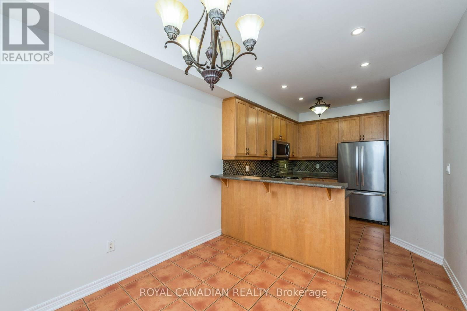 119 SAFFRON STREET Image 22