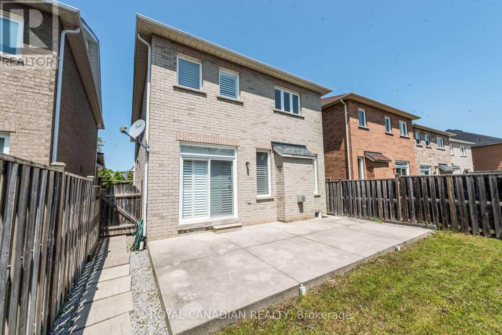 119 SAFFRON STREET Image 48