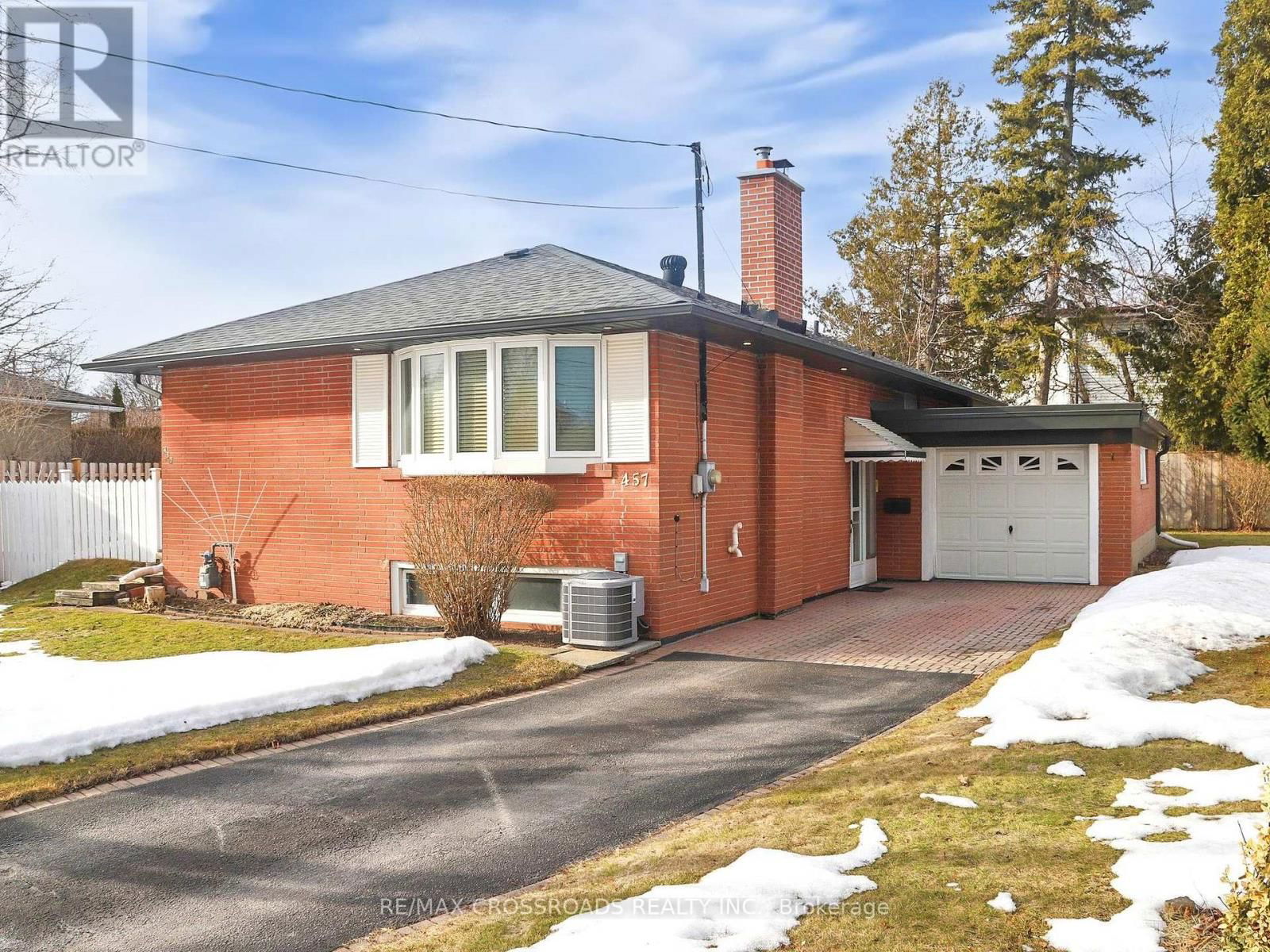 457 PALISER COURT NORTH Image 3
