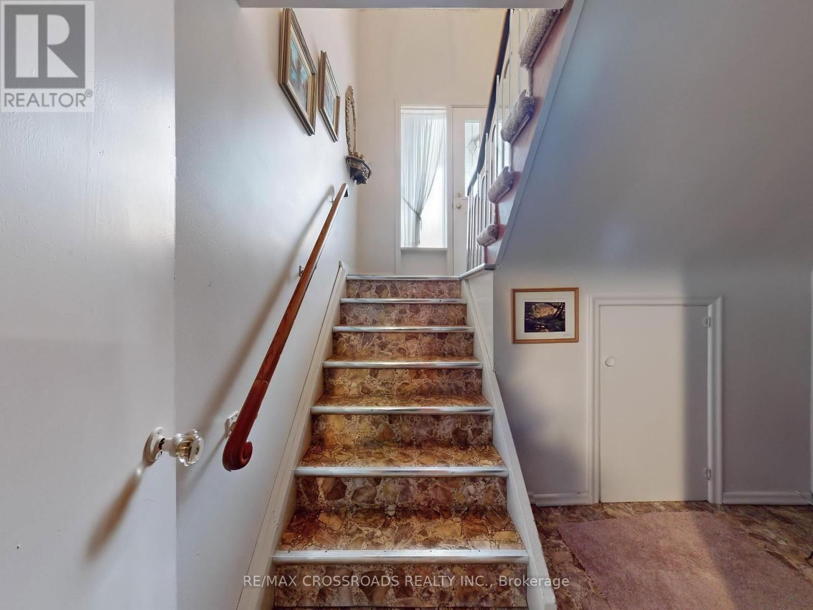 457 PALISER COURT NORTH Image 39