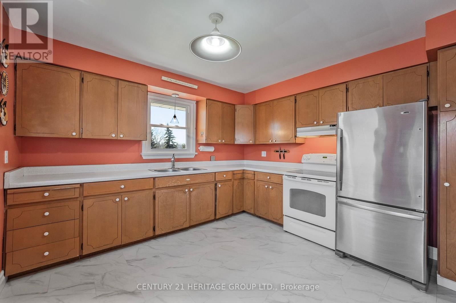 562 HAINES ROAD Image 15