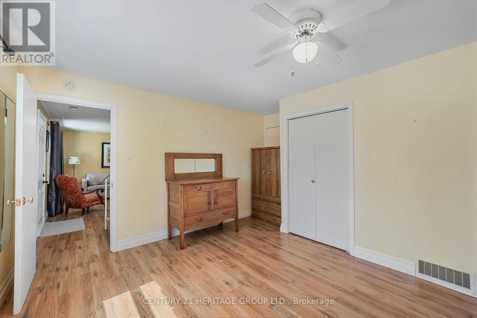 562 HAINES ROAD Image 27