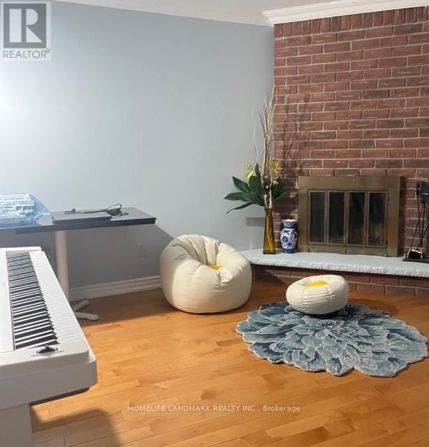 37 CROXLEY GREEN DRIVE EAST Image 16