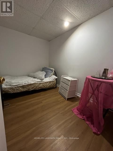 37 CROXLEY GREEN DRIVE EAST Image 19