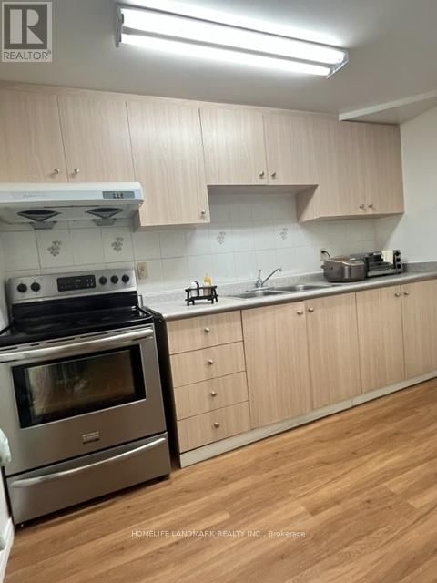 37 CROXLEY GREEN DRIVE EAST Image 8