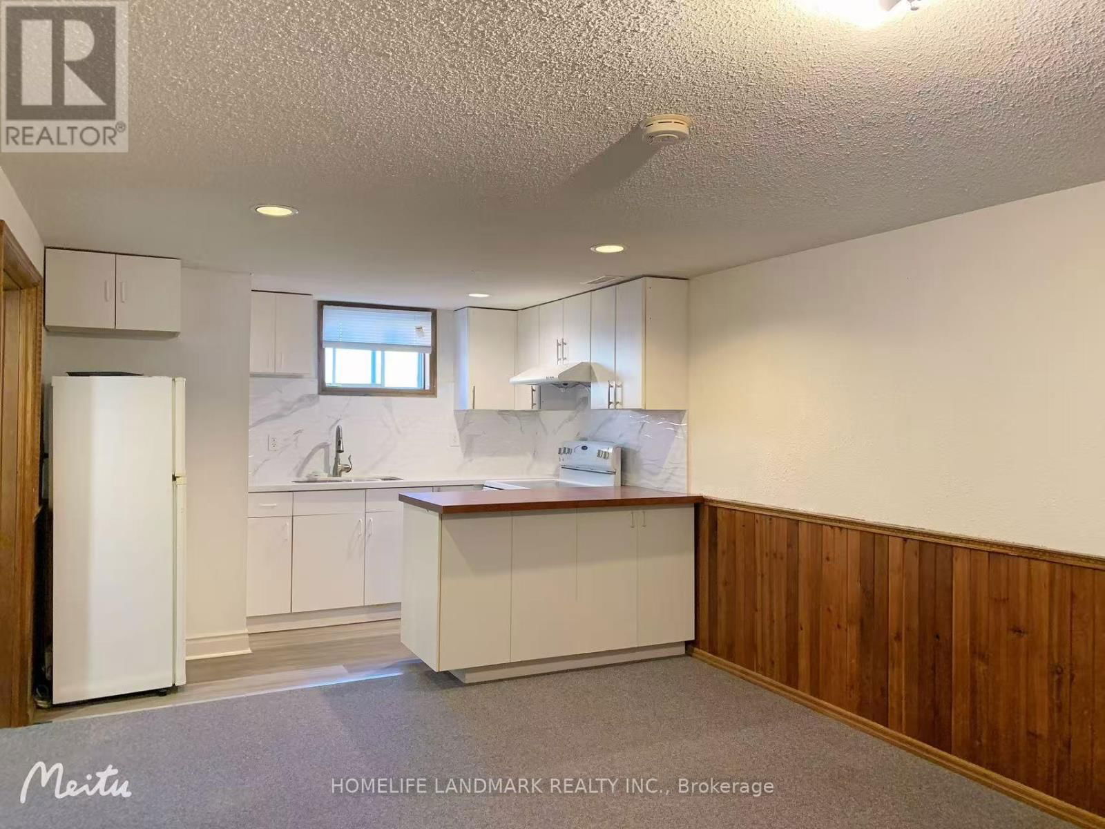 290 ELMWOOD AVENUE Image 28