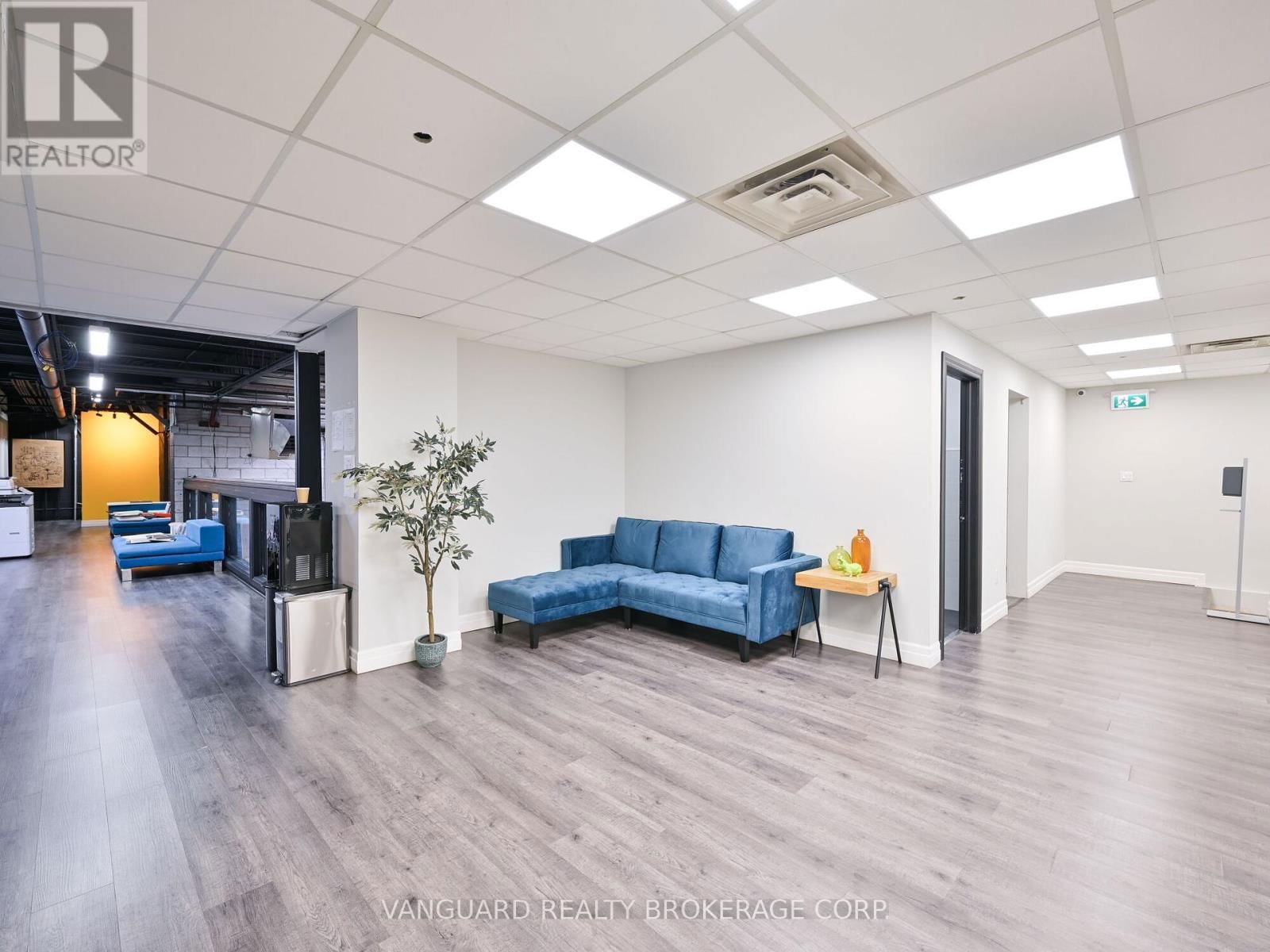 6 - 40 PIPPIN ROAD Image 13
