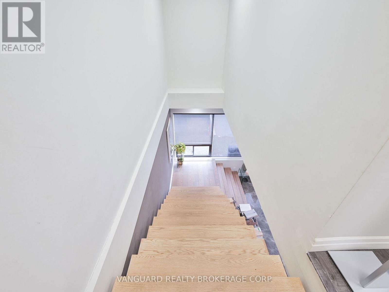 6 - 40 PIPPIN ROAD Image 16