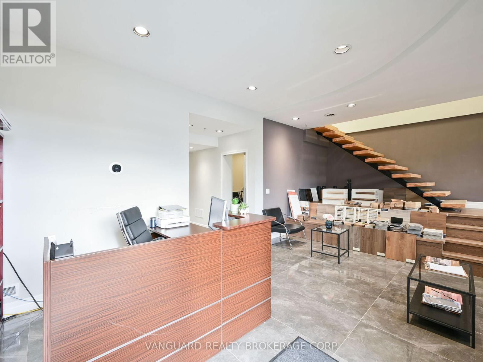 6 - 40 PIPPIN ROAD Image 33
