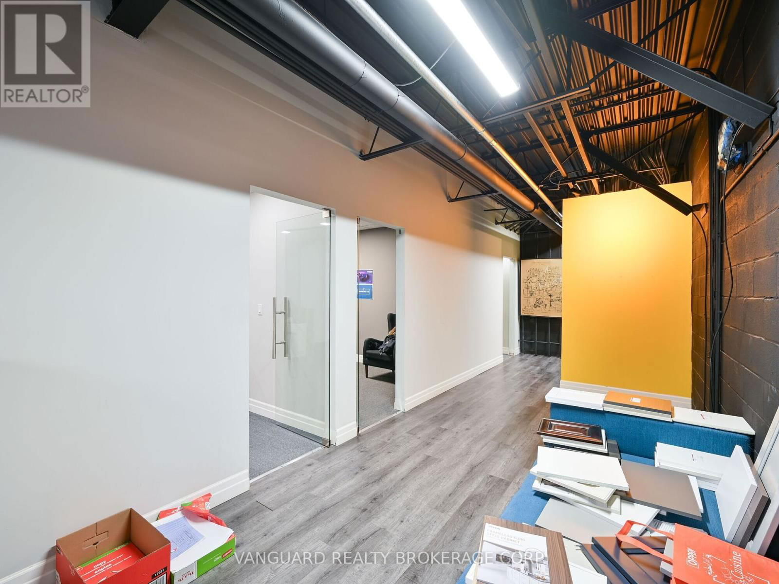 6 - 40 PIPPIN ROAD Image 6