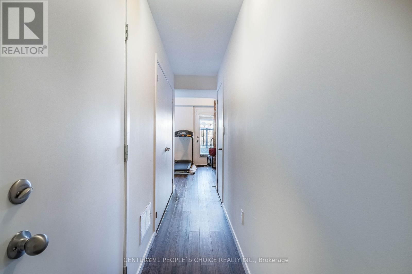 24 CASSILA WAY DRIVE Image 19