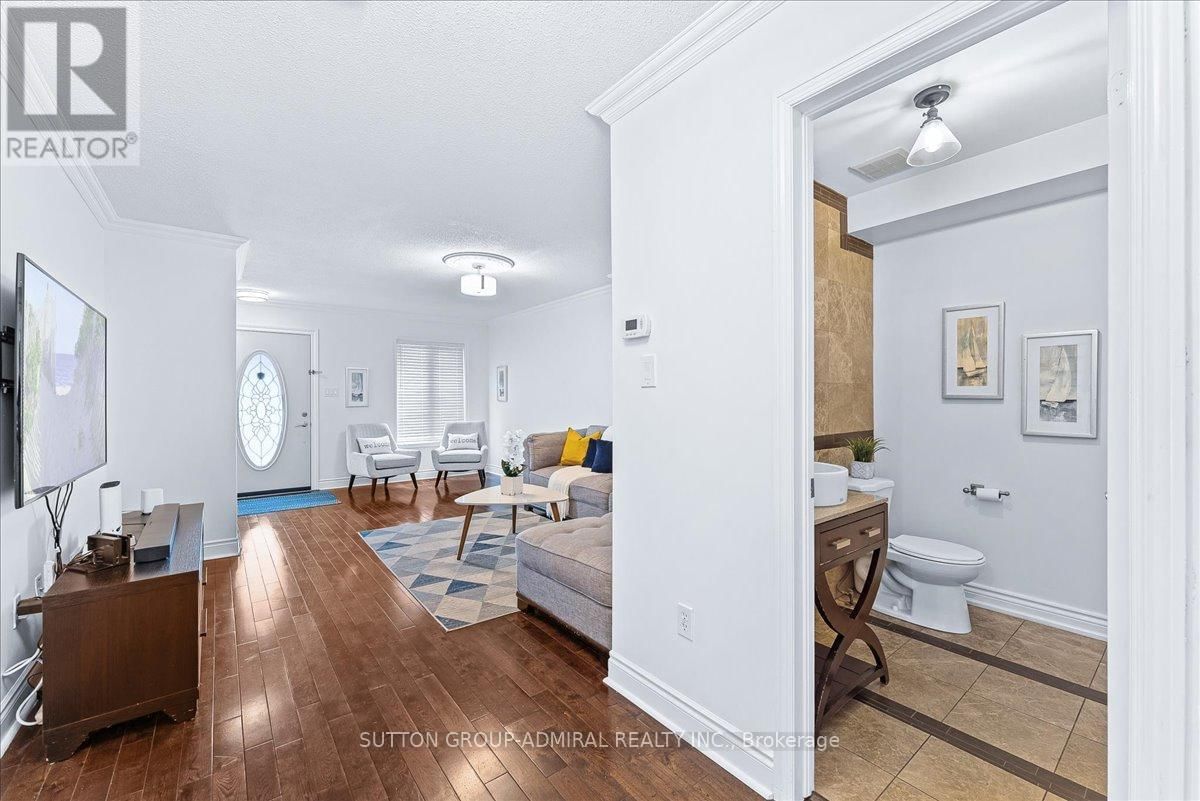 24 LUCERNE DRIVE Image 10