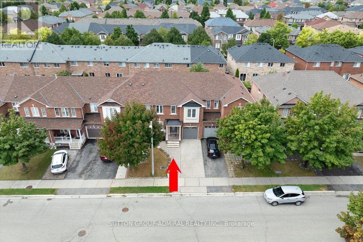 24 LUCERNE DRIVE Image 2