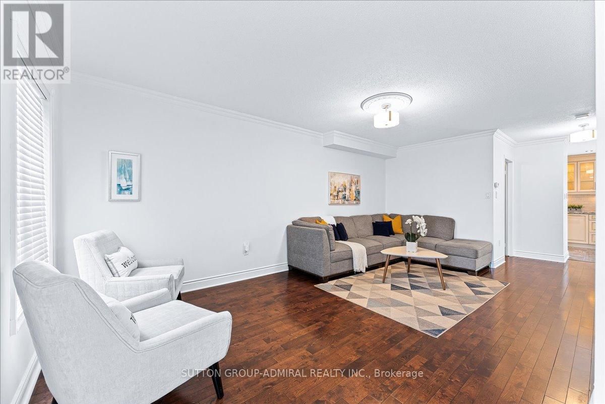 24 LUCERNE DRIVE Image 8