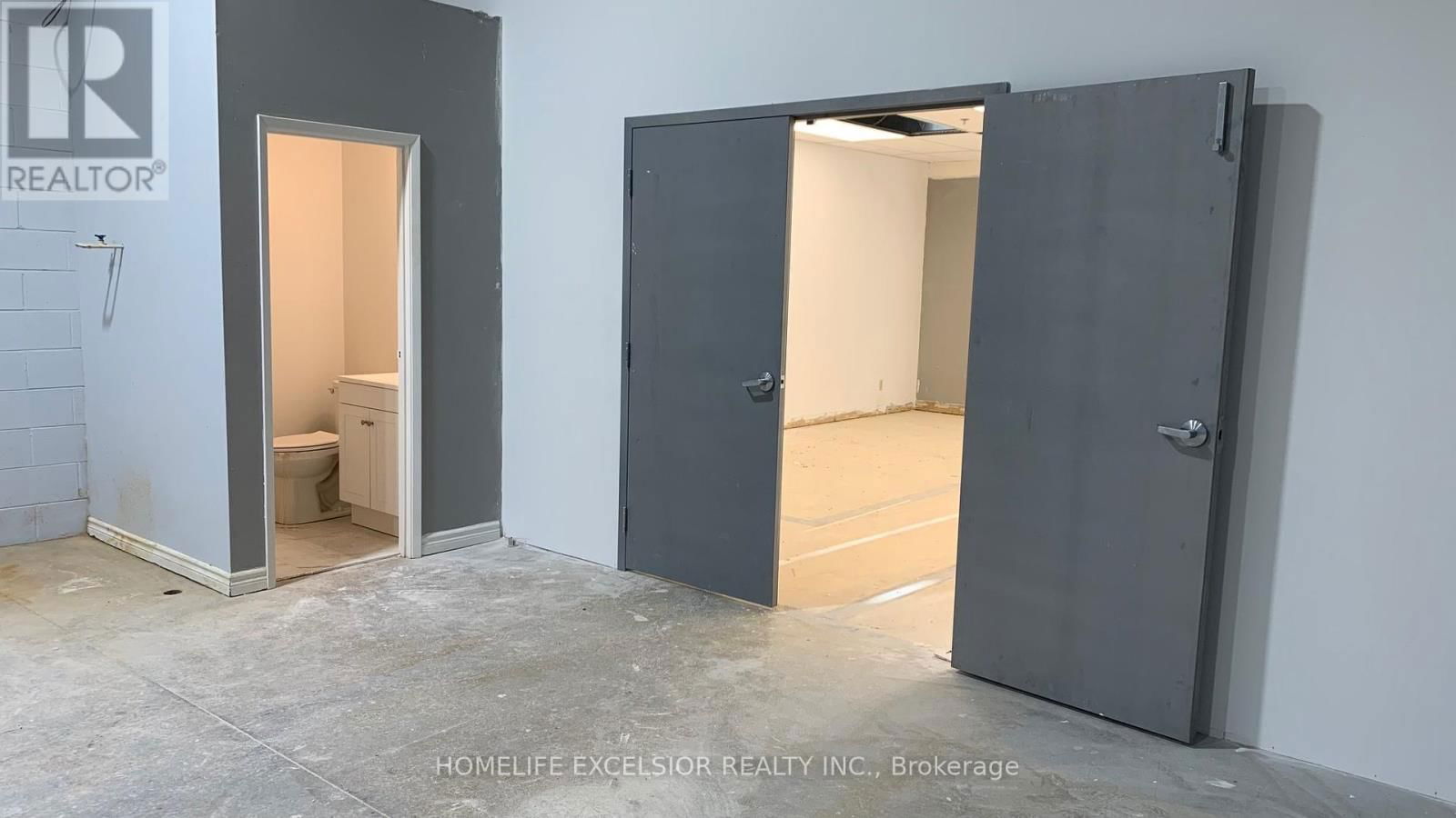 21 - 825 DENISON STREET Image 12