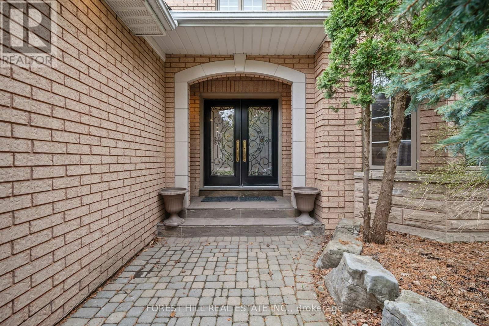 55 DIREZZE COURT Image 2