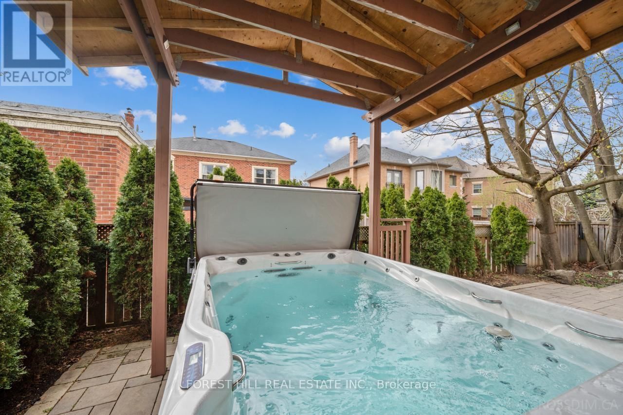 55 DIREZZE COURT Image 37