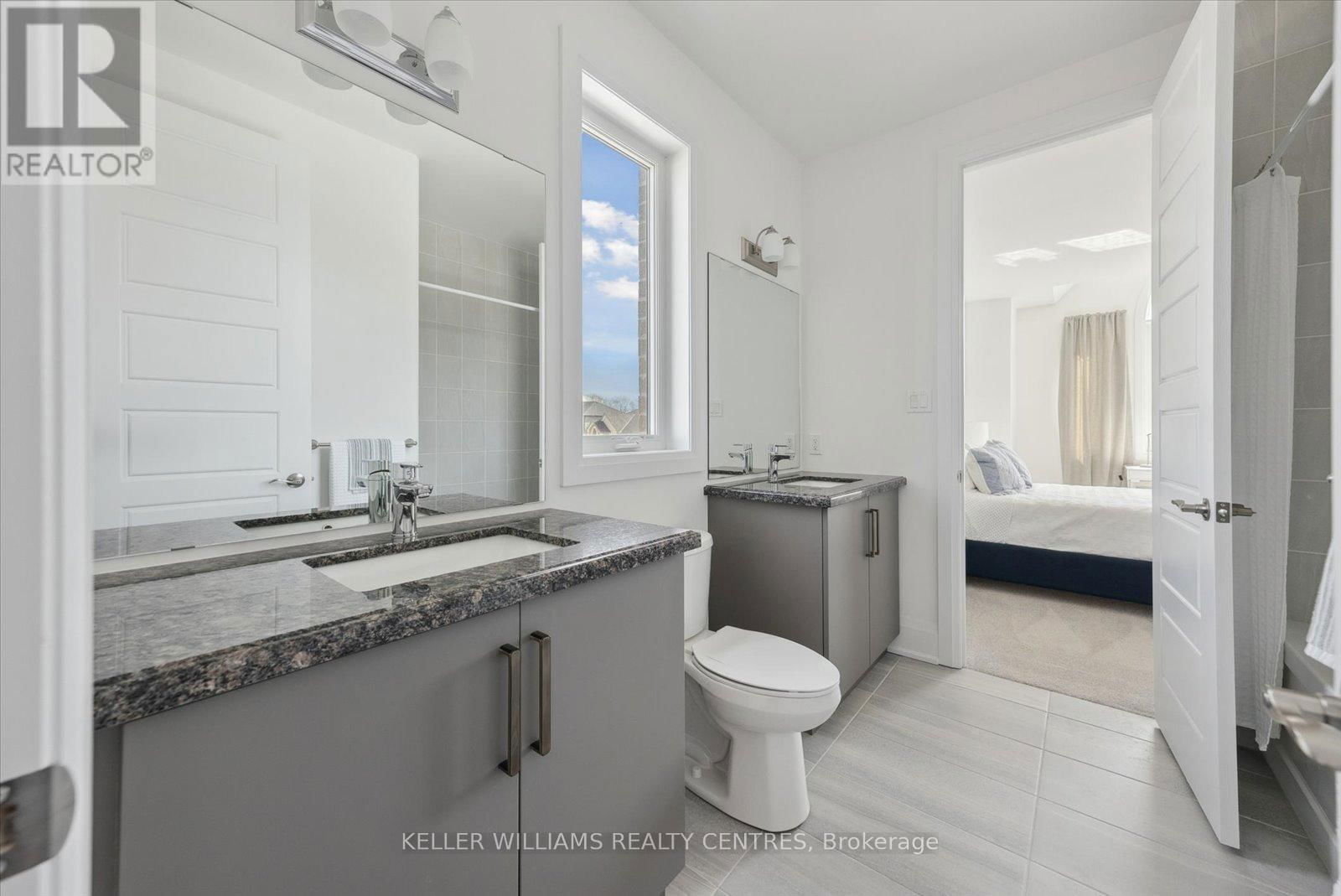 50 WOOD CRESCENT Image 38