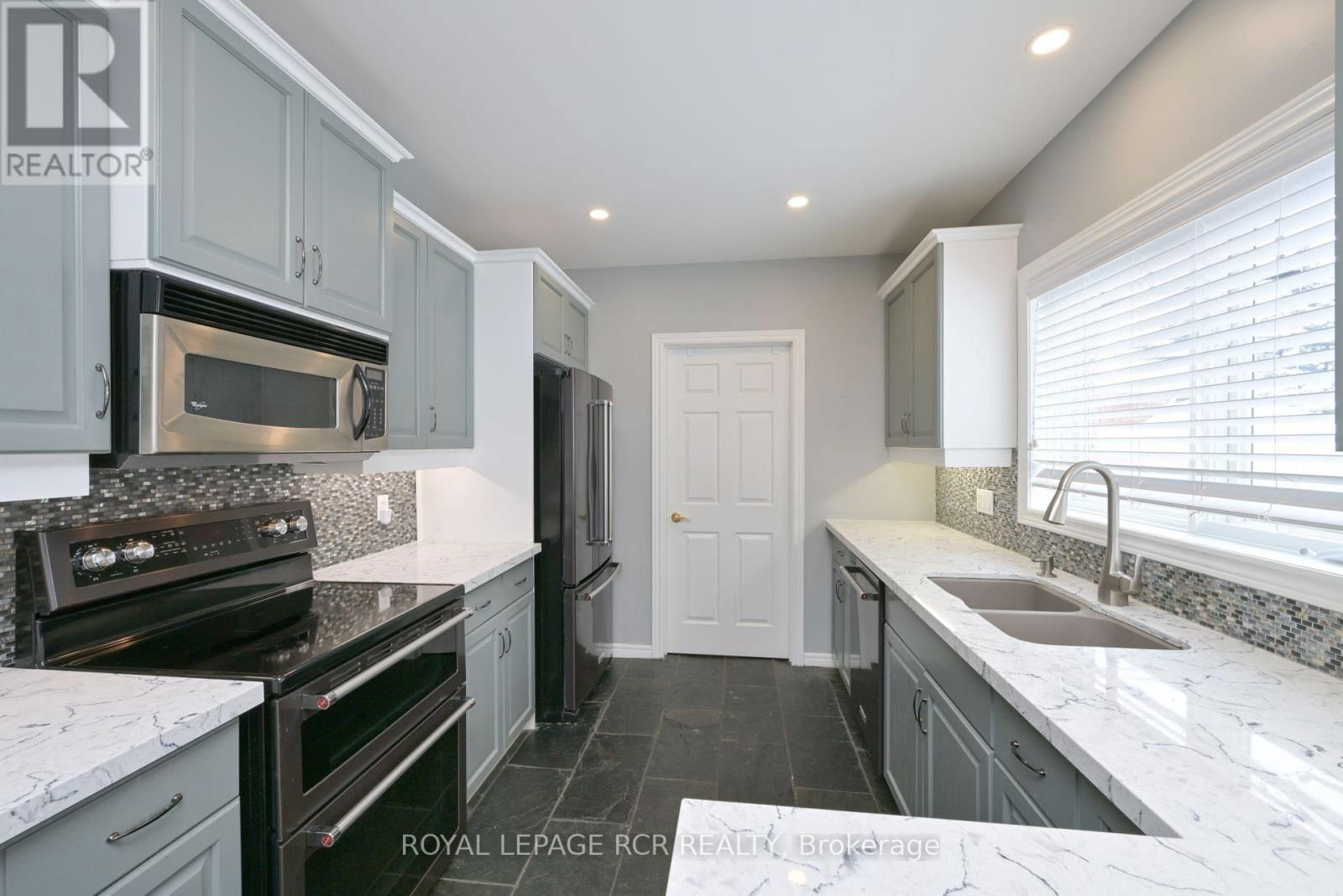 42 NAPA RIDGE Image 13