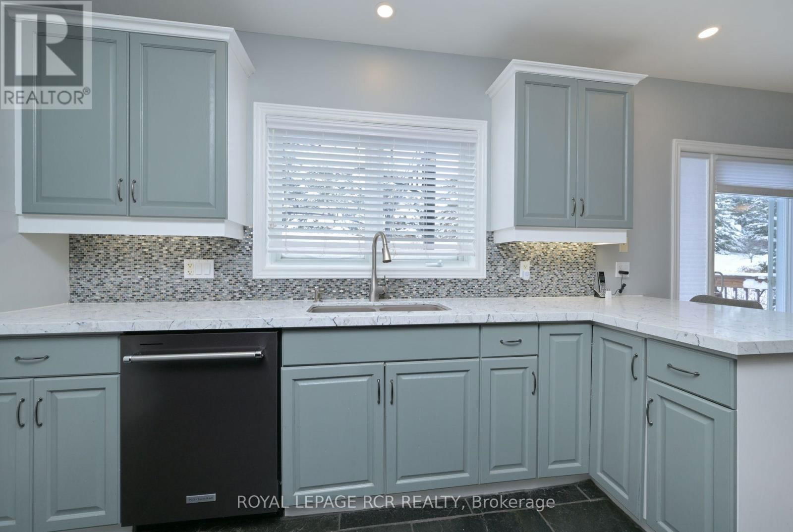42 NAPA RIDGE Image 14