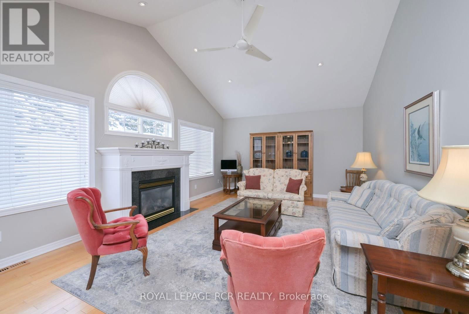 42 NAPA RIDGE Image 17