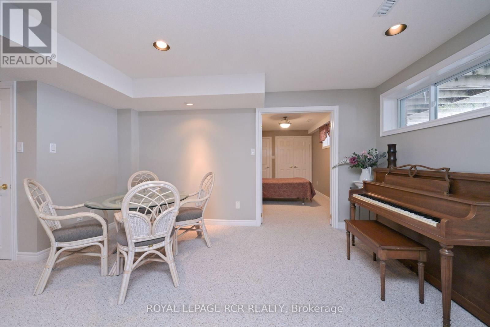 42 NAPA RIDGE Image 31