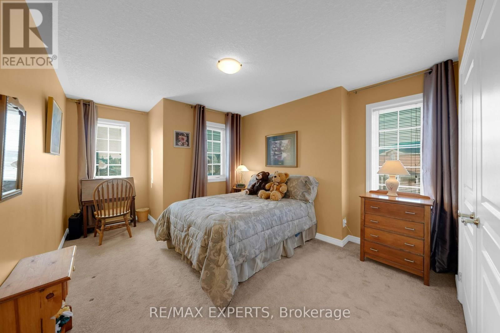 36 ANDERSON ROAD Image 26