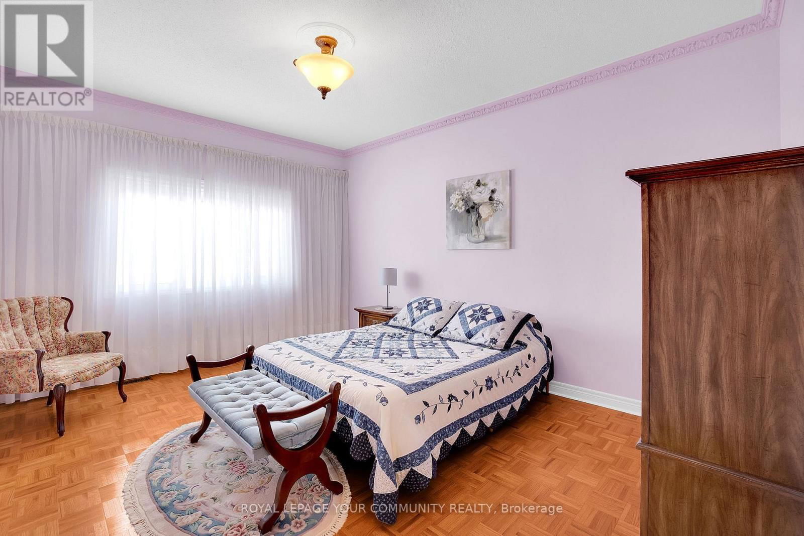 176 LAURENTIAN BOULEVARD Image 12